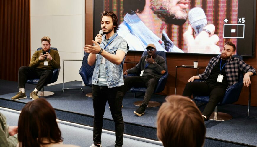 La mise en scène efficace et inspirante de conférences